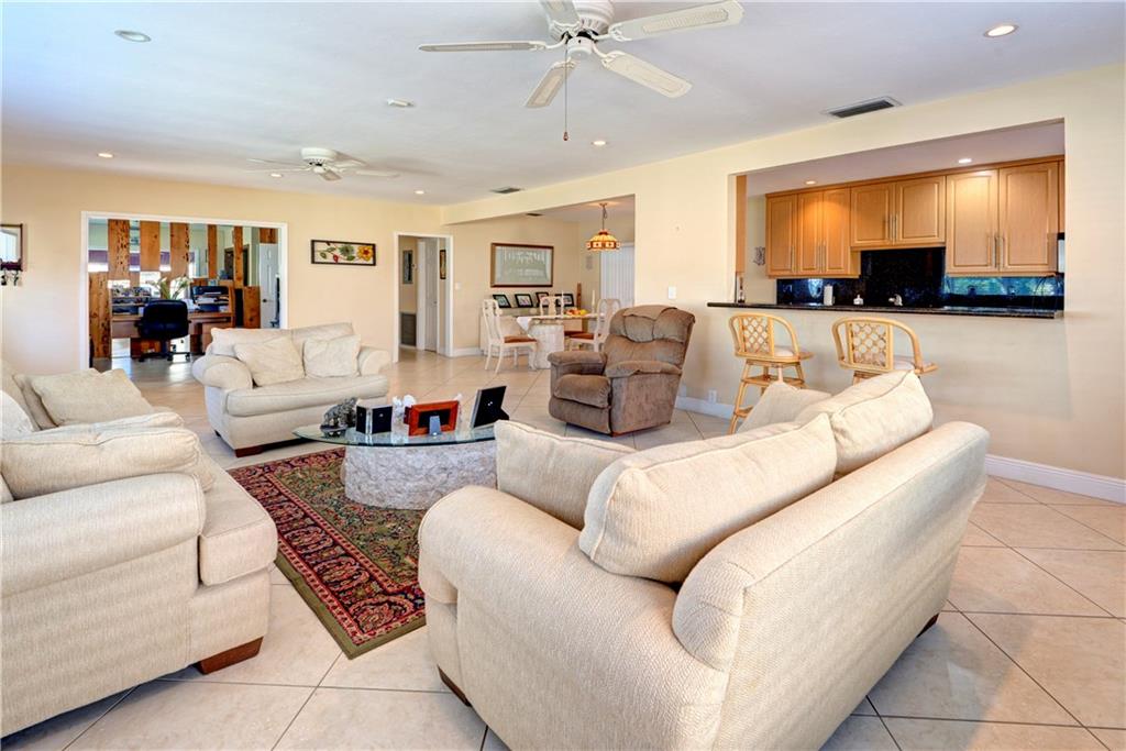 Lighthouse Point Estates - Residential