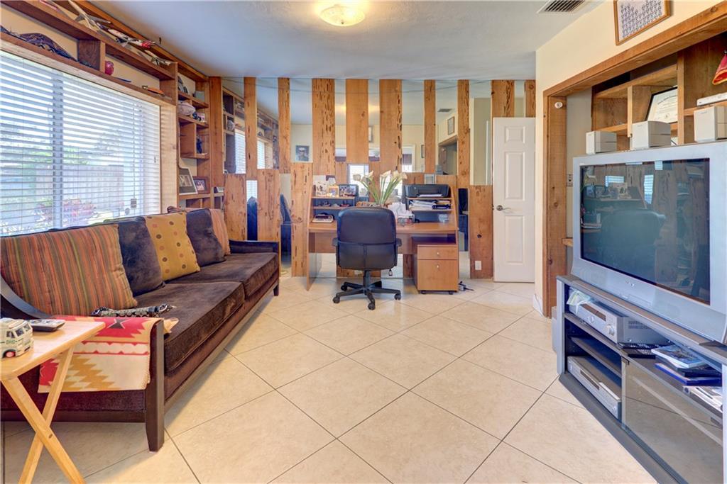 Lighthouse Point Estates - Residential