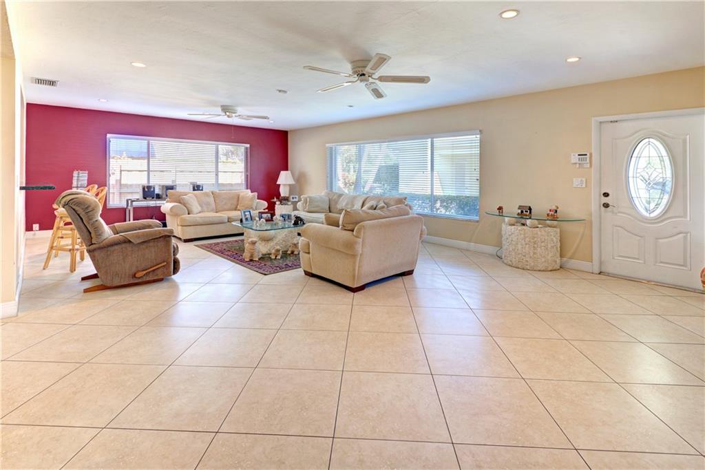 Lighthouse Point Estates - Residential