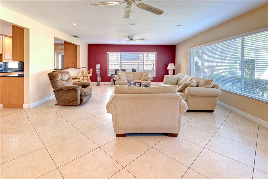 Lighthouse Point Estates - Residential