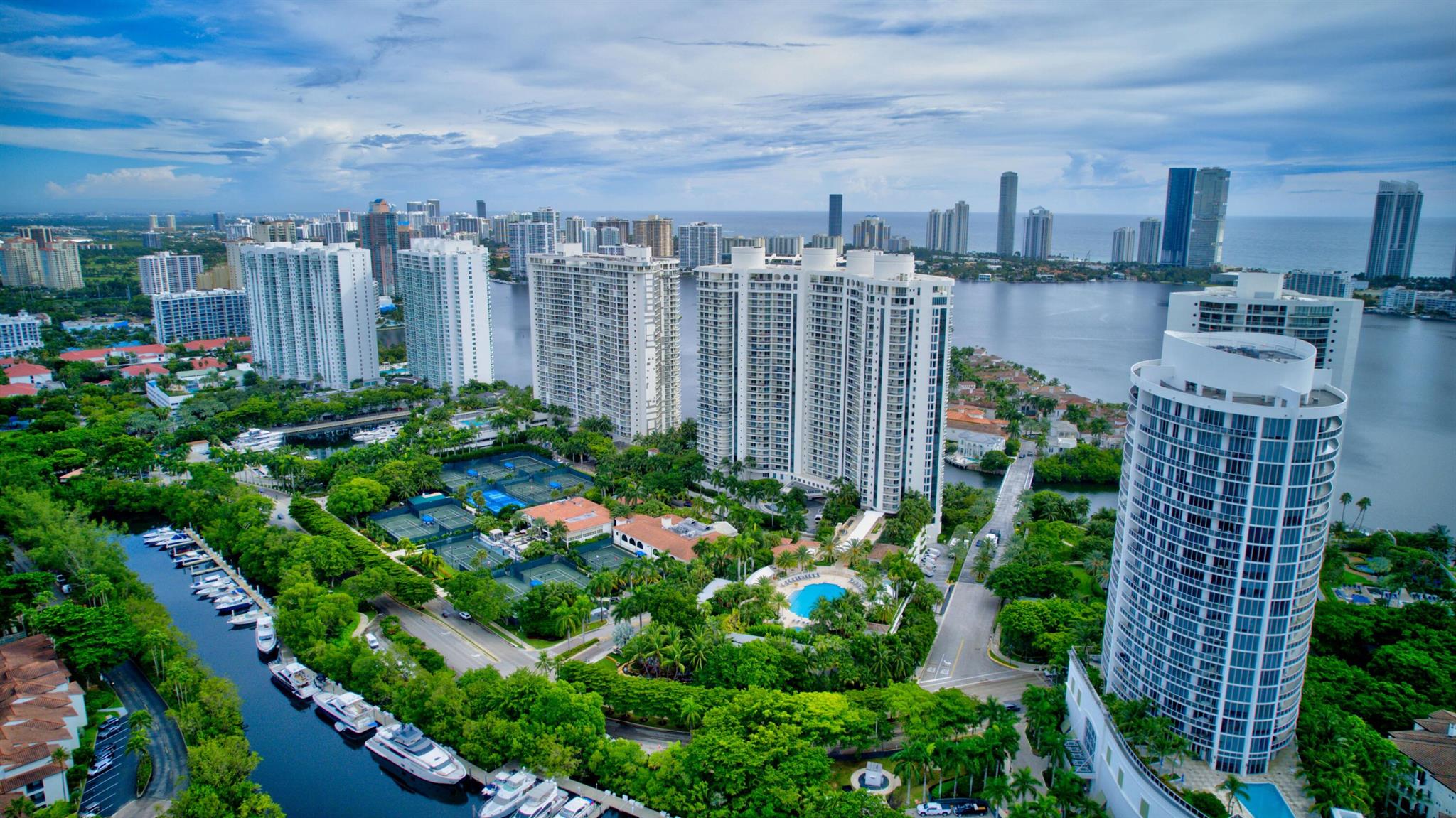 BELLAMARE AT WILLIAMS ISL - Residential