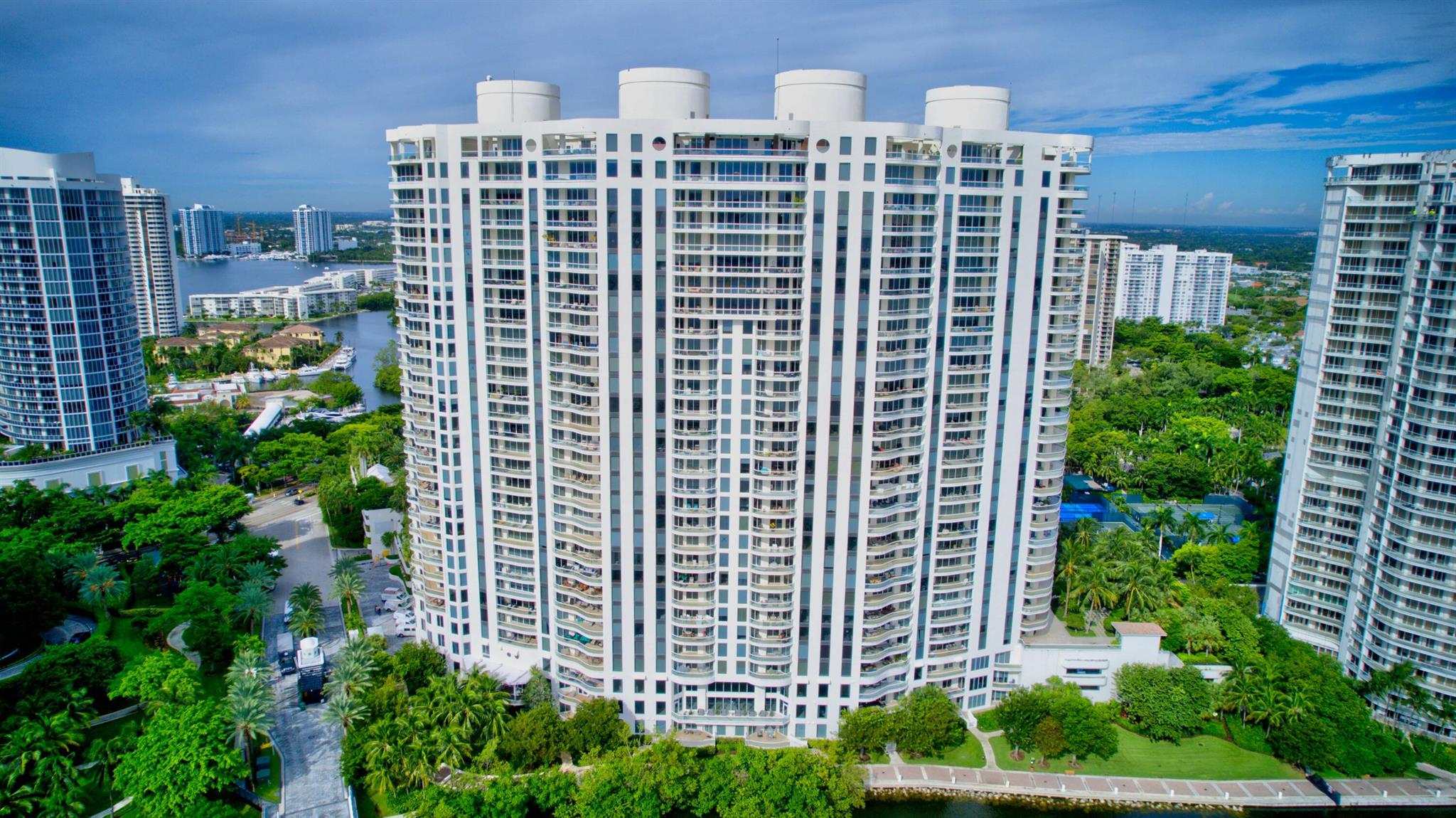 BELLAMARE AT WILLIAMS ISL - Residential