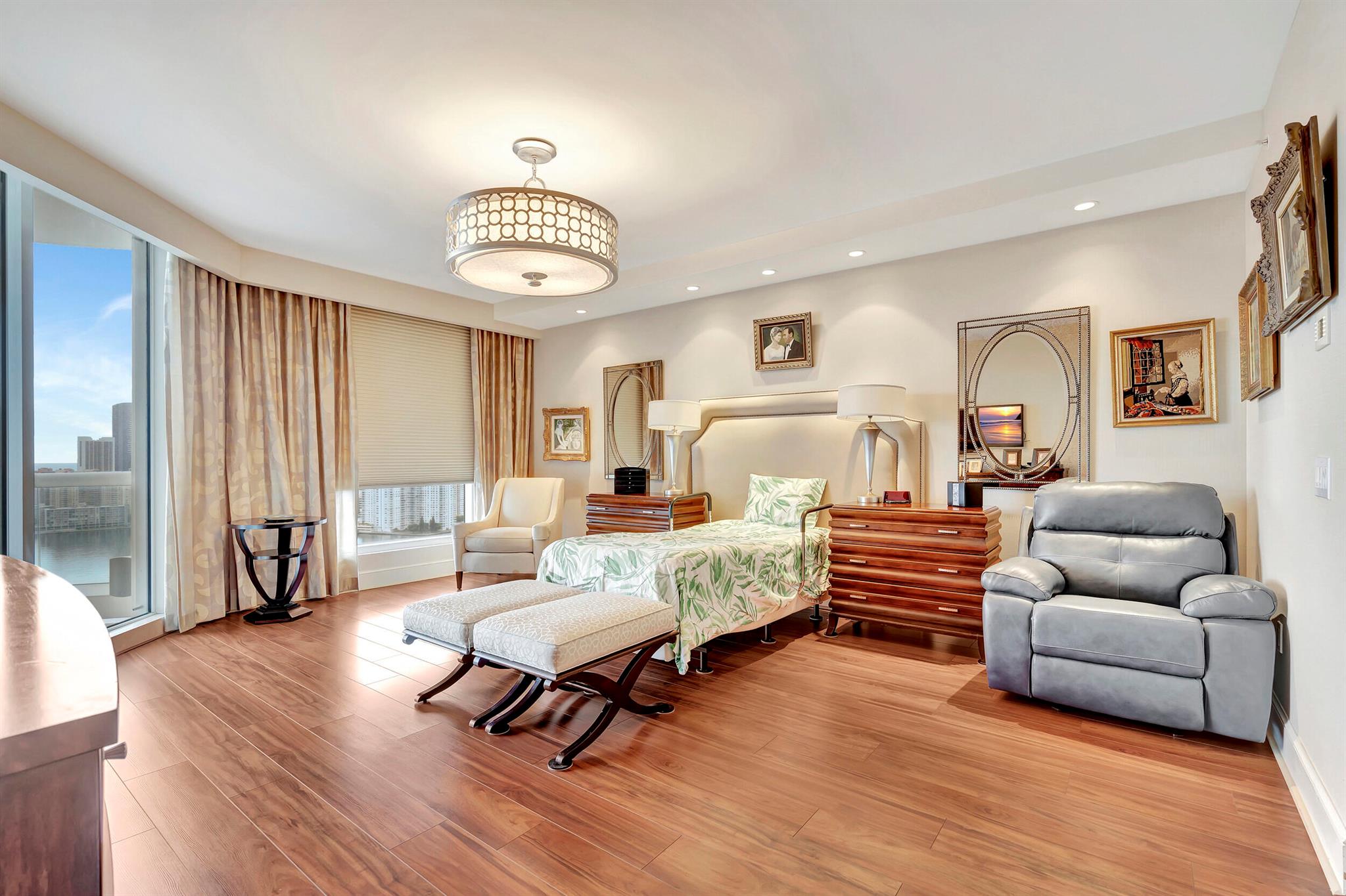 BELLAMARE AT WILLIAMS ISL - Residential