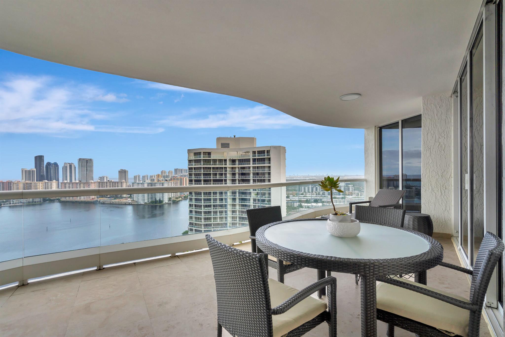 BELLAMARE AT WILLIAMS ISL - Residential