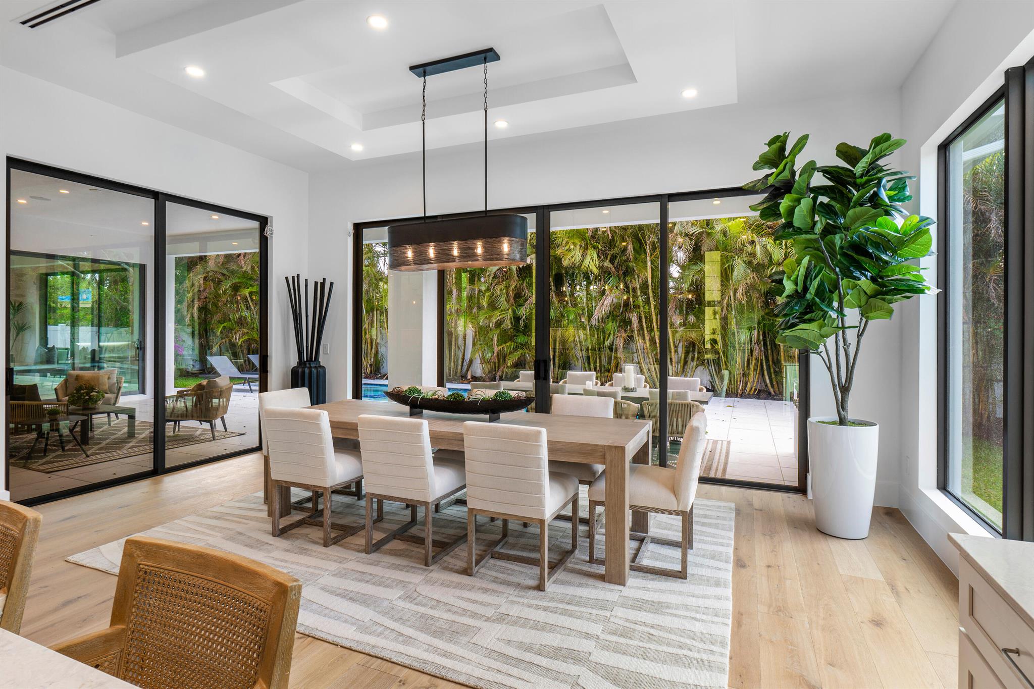 AVIS ACRES - Residential