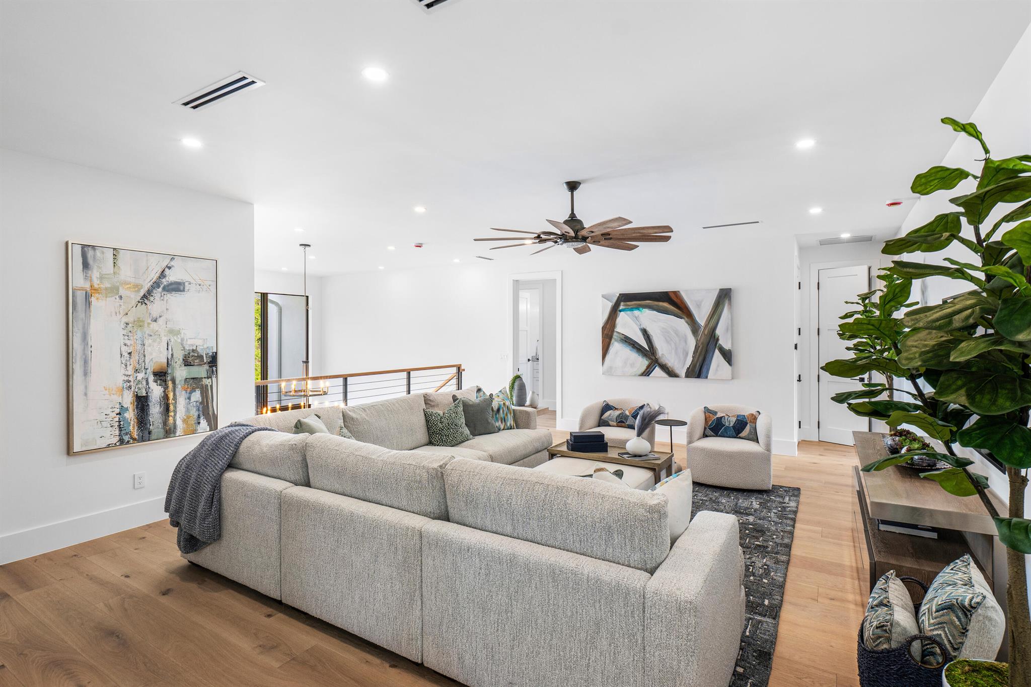 AVIS ACRES - Residential