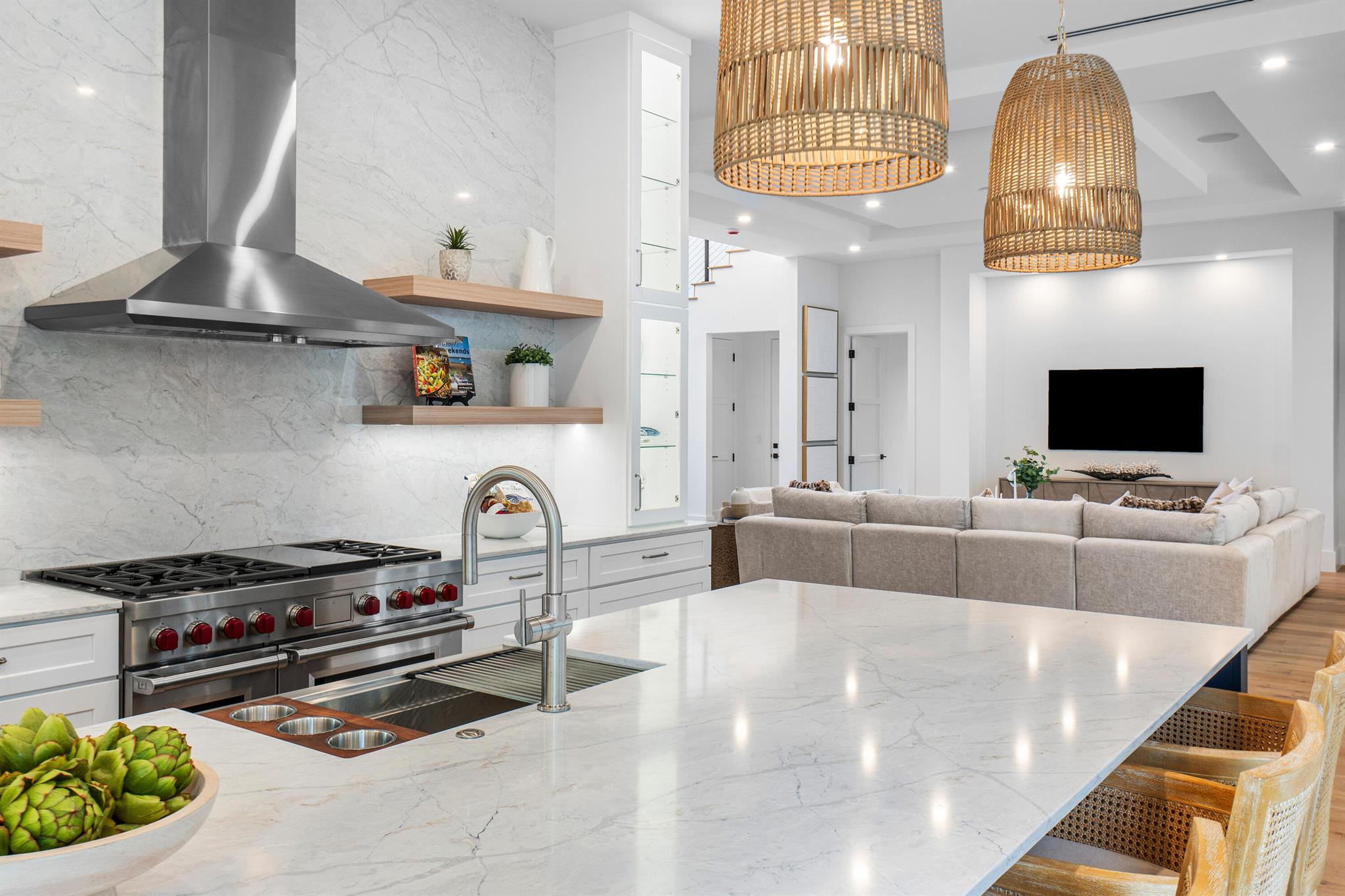 AVIS ACRES - Residential