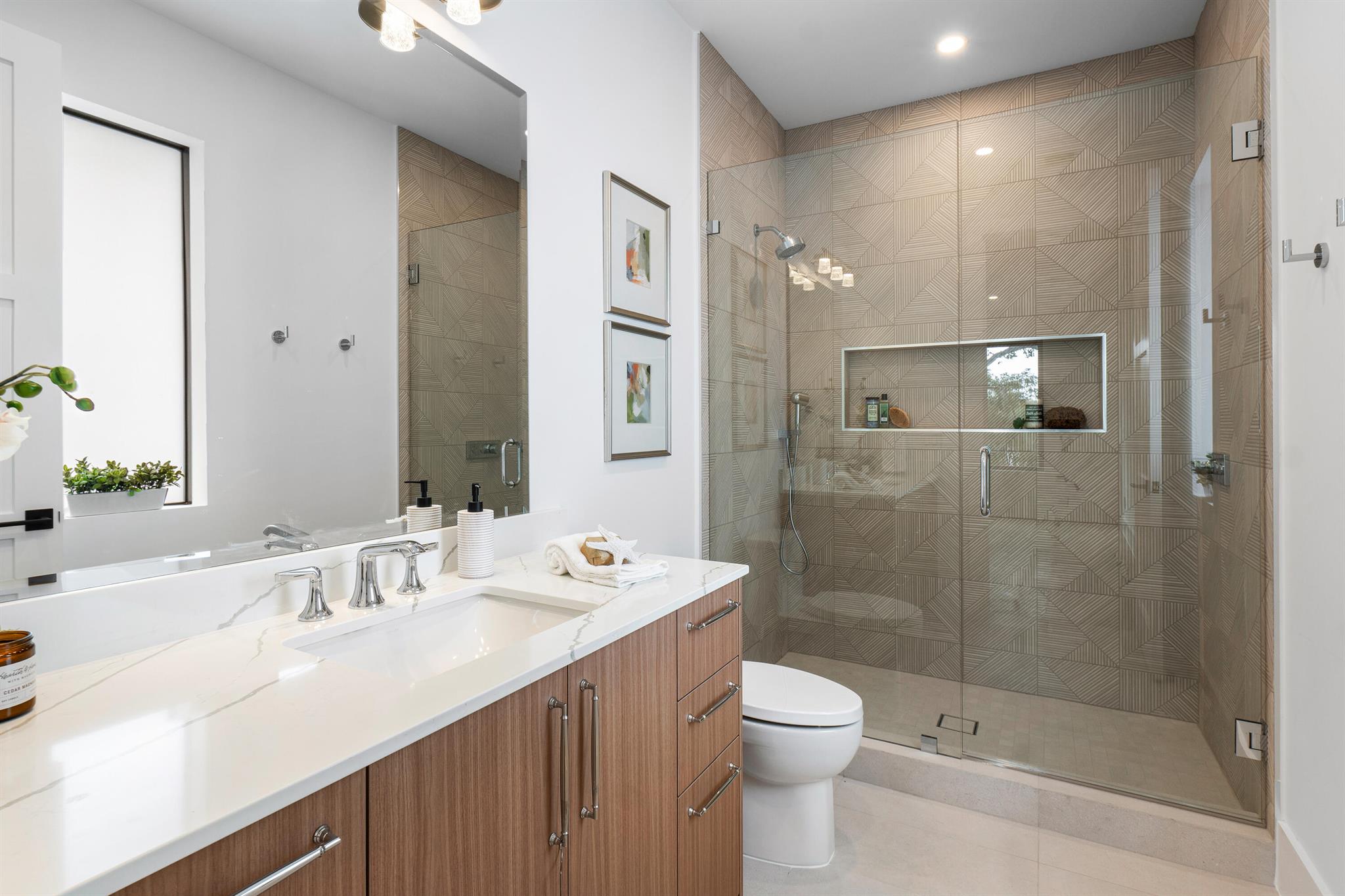 AVIS ACRES - Residential