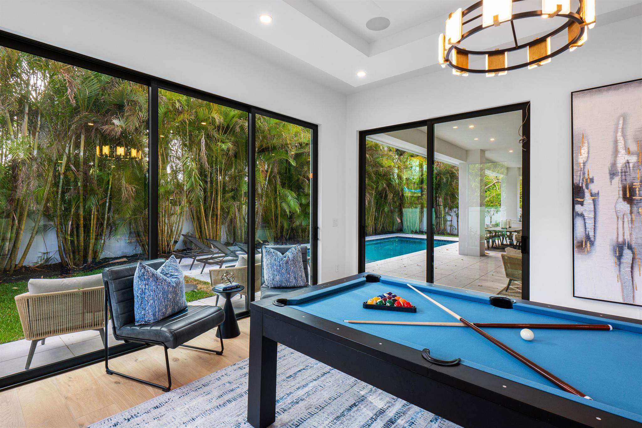 AVIS ACRES - Residential