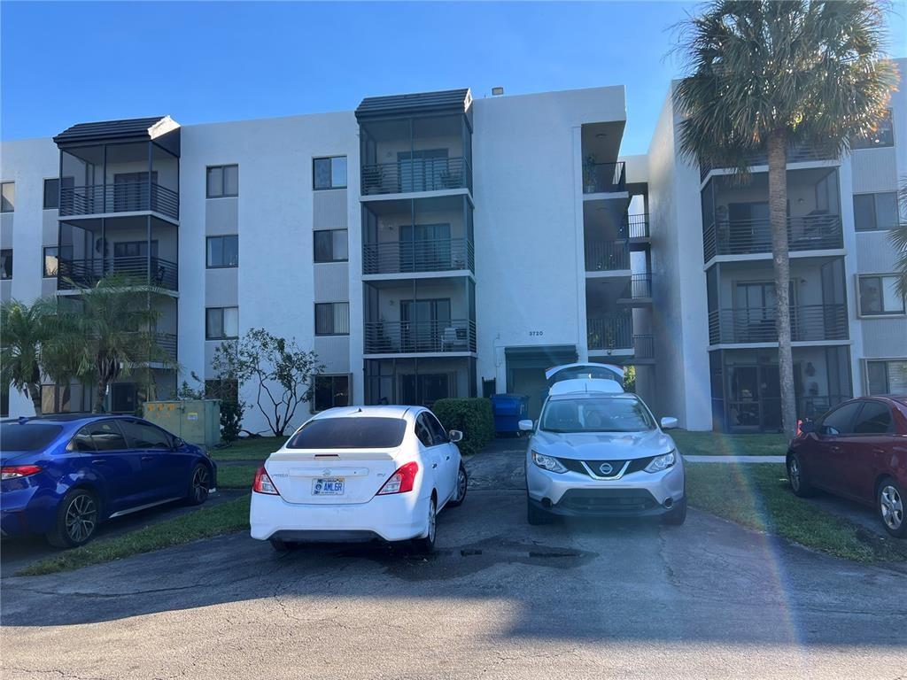 SUNRISE SPRINGS CONDO III - Residential