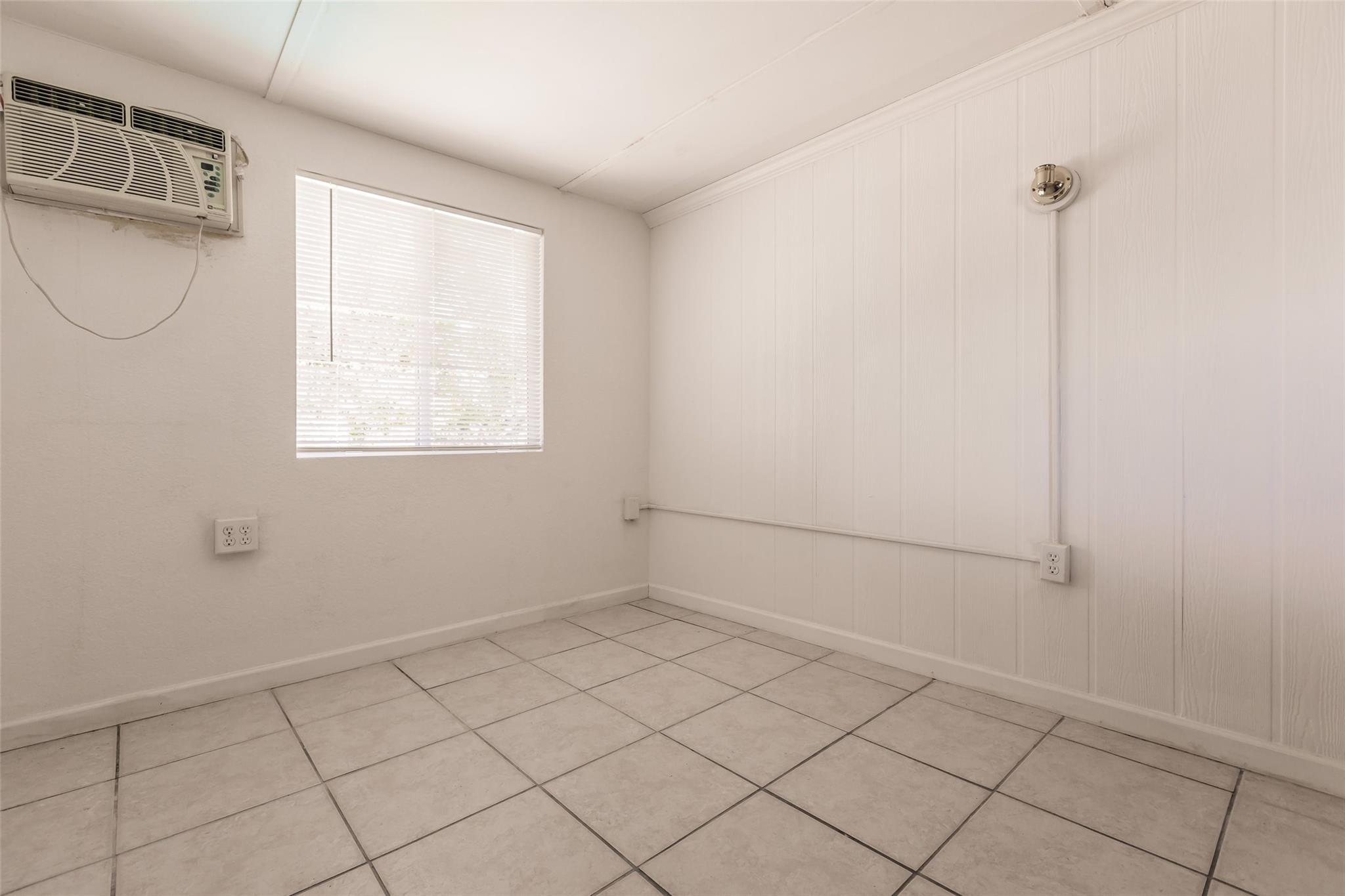 PORT CHARLOTTE - Residential