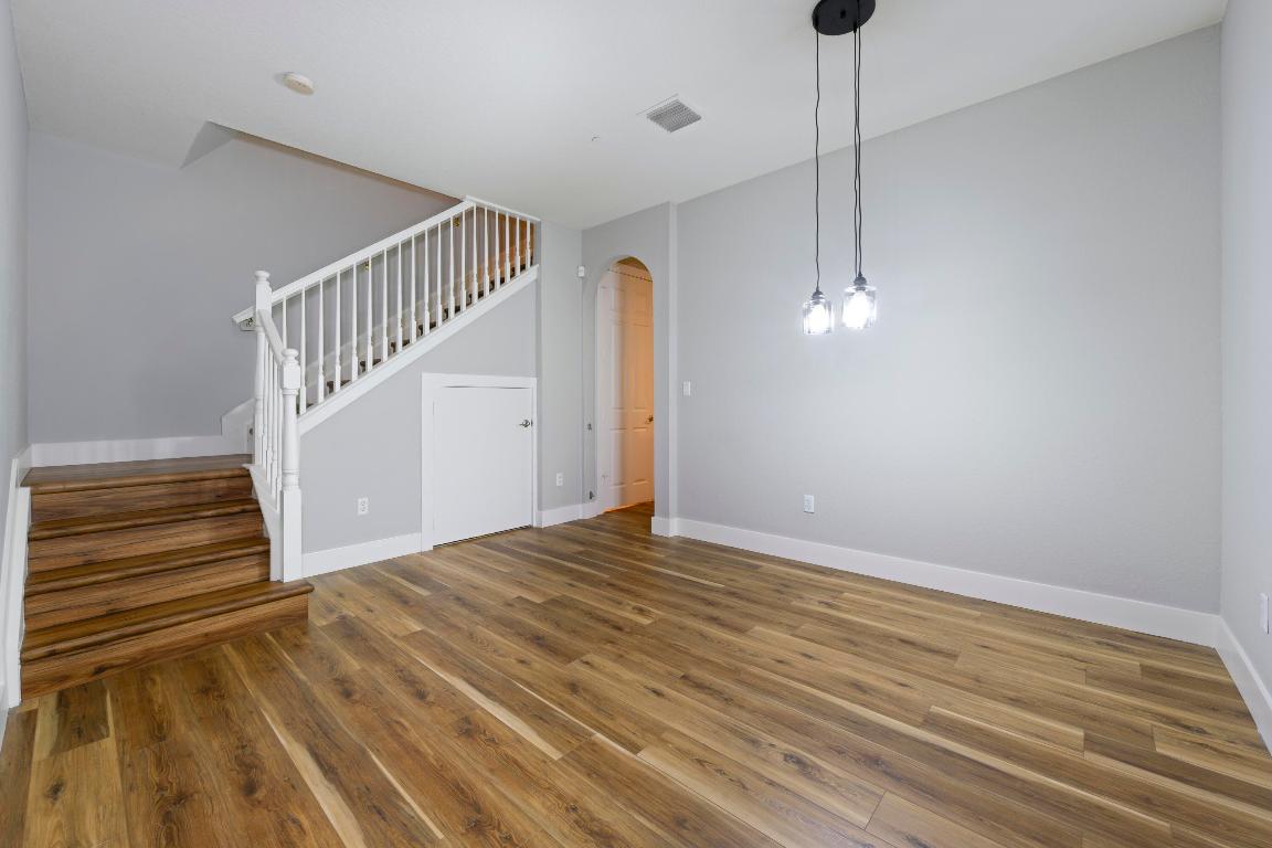 9506 SW Purple Martin Way