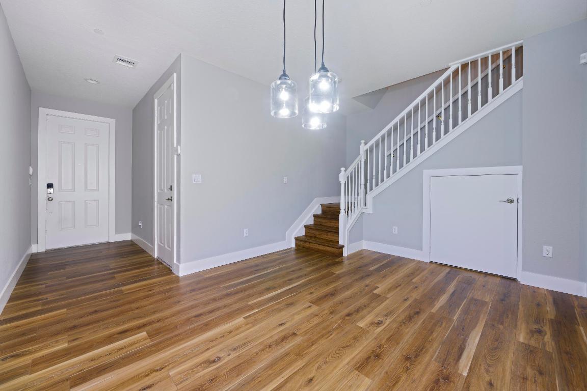 9506 SW Purple Martin Way