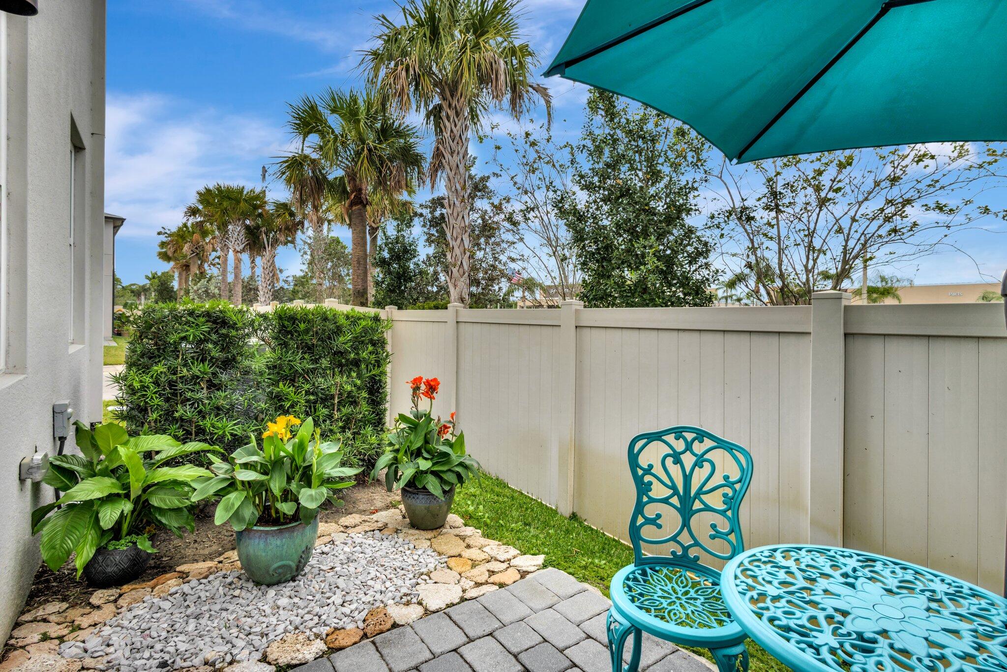 TRILLIUM - Residential