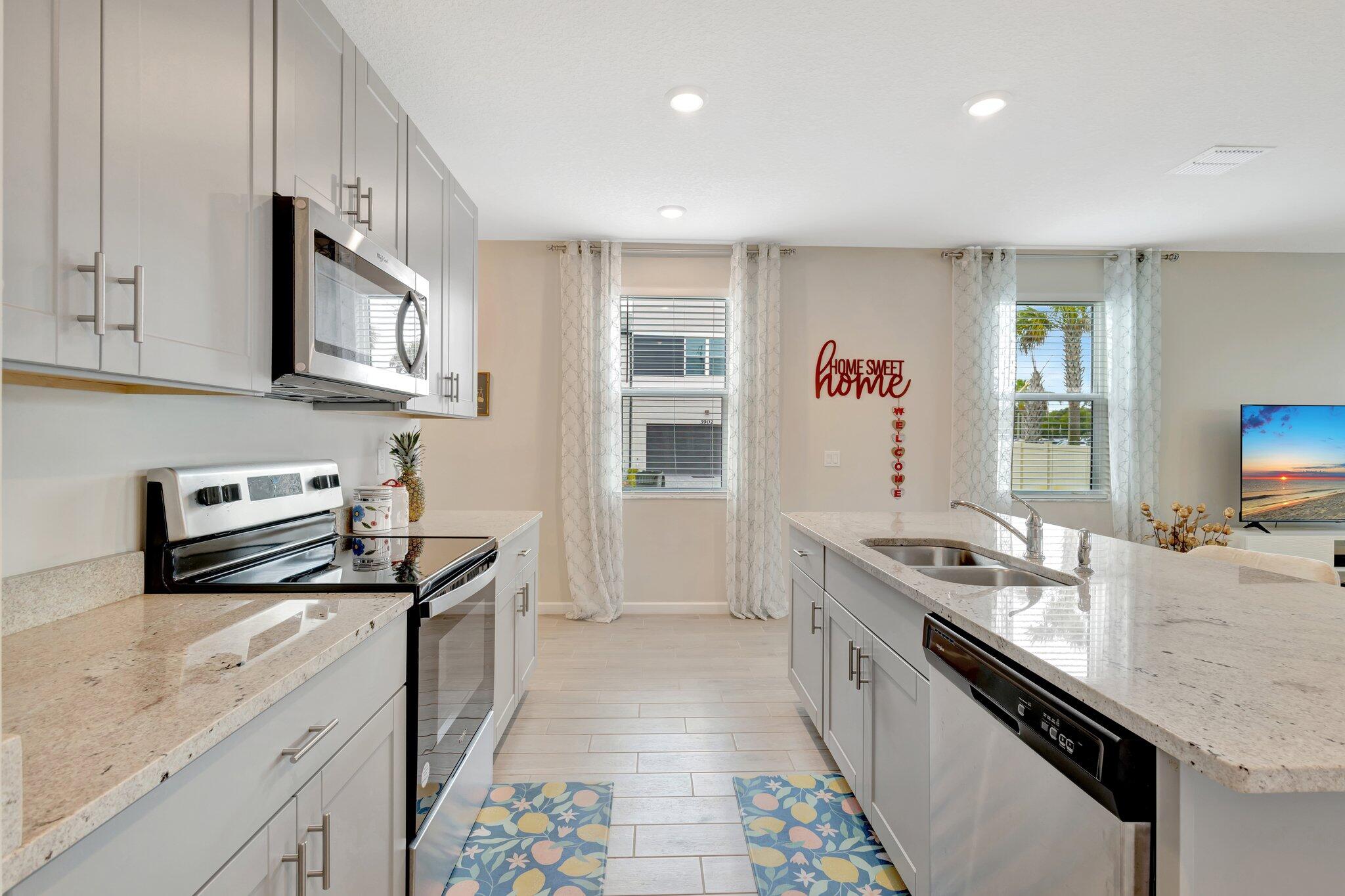 TRILLIUM - Residential