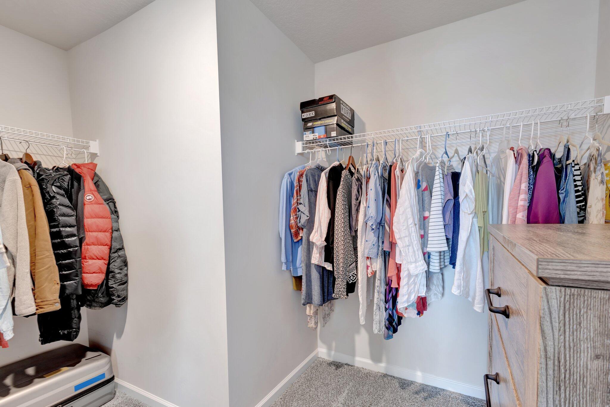 TRILLIUM - Residential