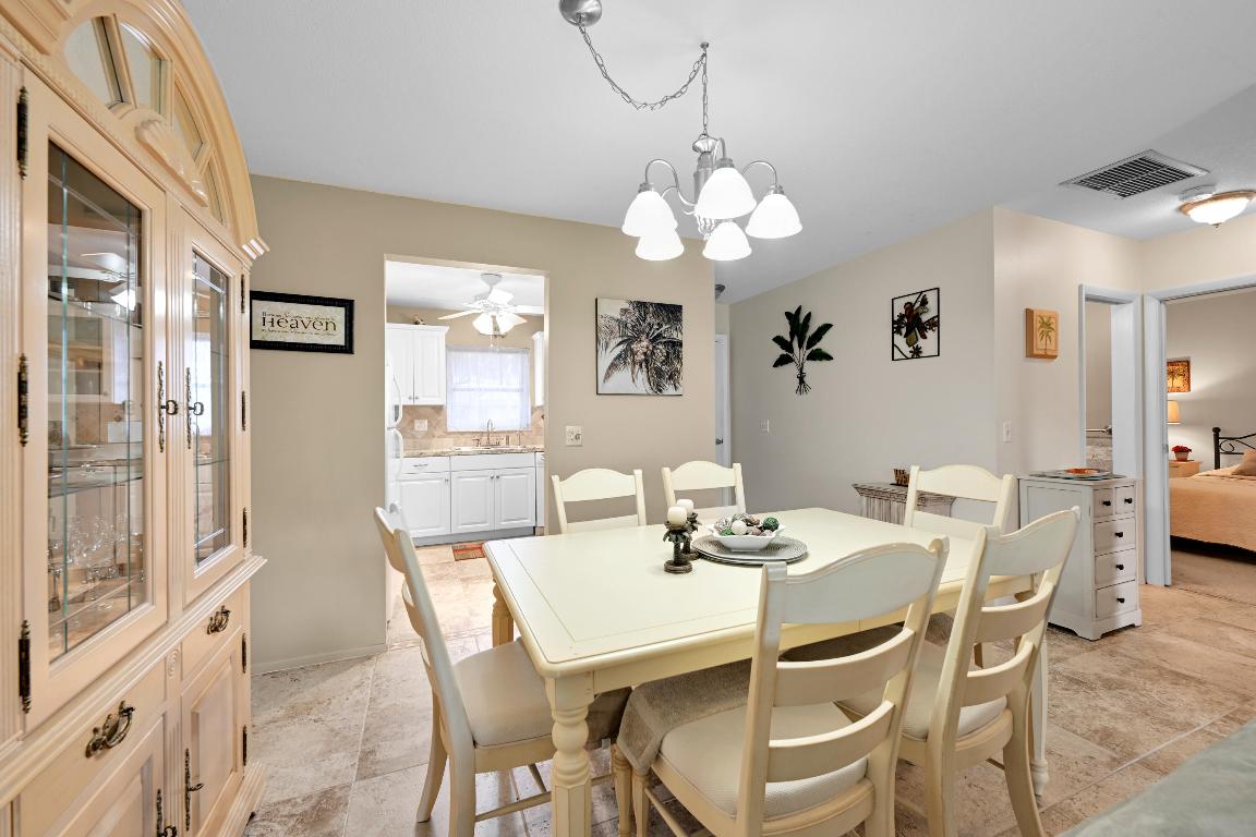 4796 Cresthaven Boulevard B