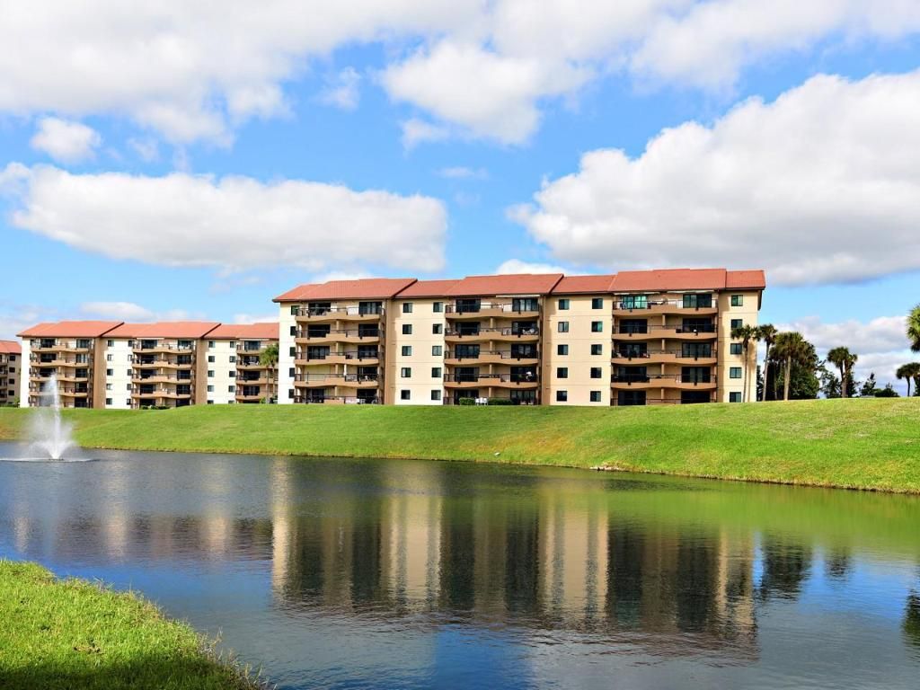 Photo of 201 Ocean Bluffs Boulevard #5040, Jupiter, FL 33477 (MLS # R10670333)