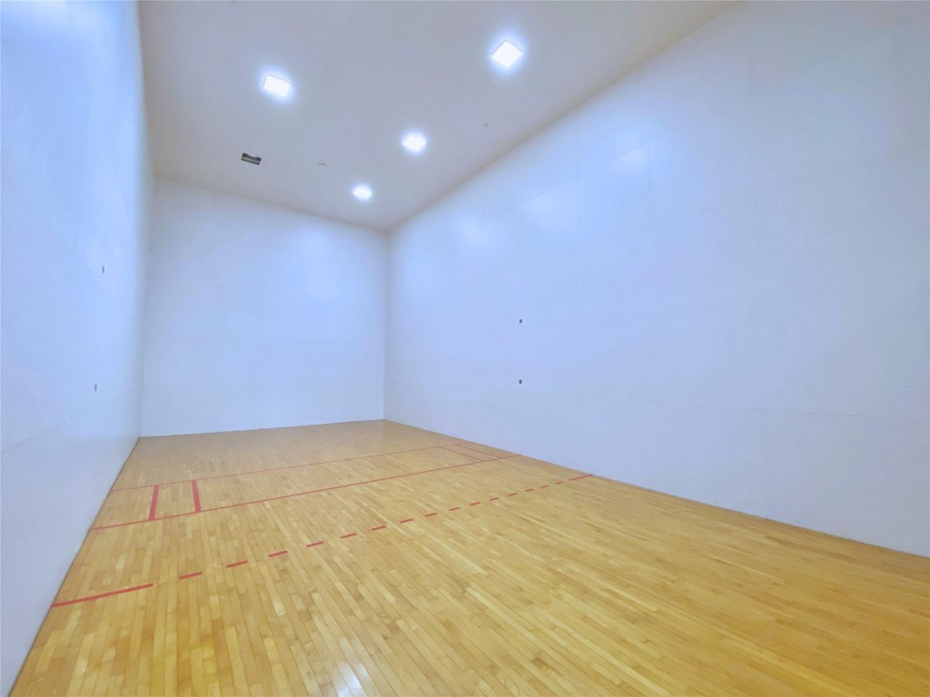 NURIVER LANDING CONDO - Residential