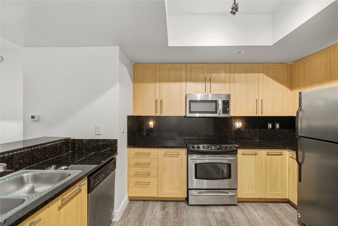 NURIVER LANDING CONDO - Residential