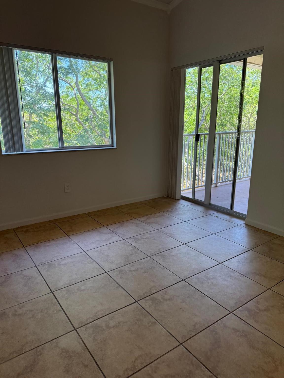 Royal River II - Residential Lease