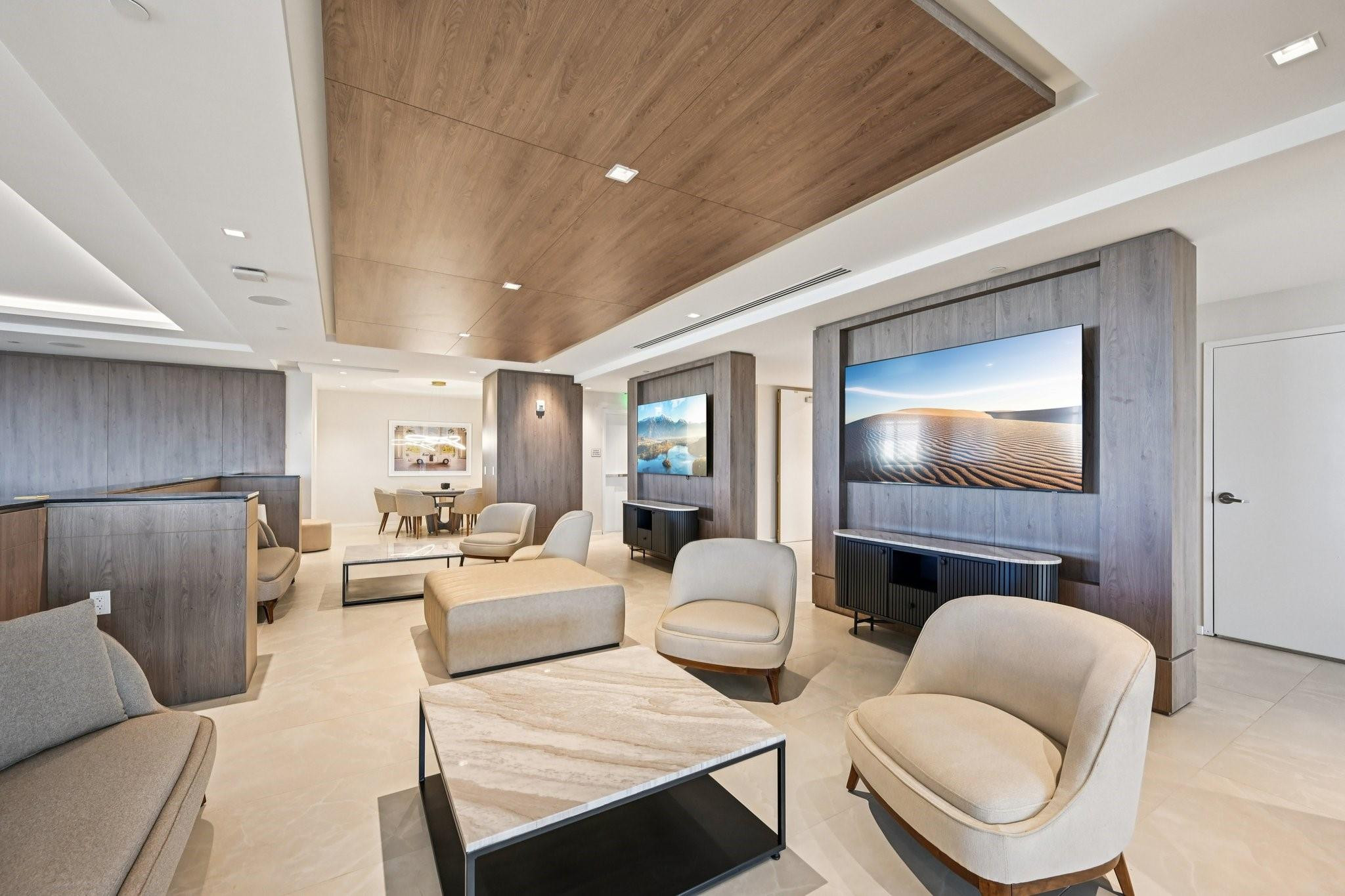 Nautilus 220 - Residential Lease