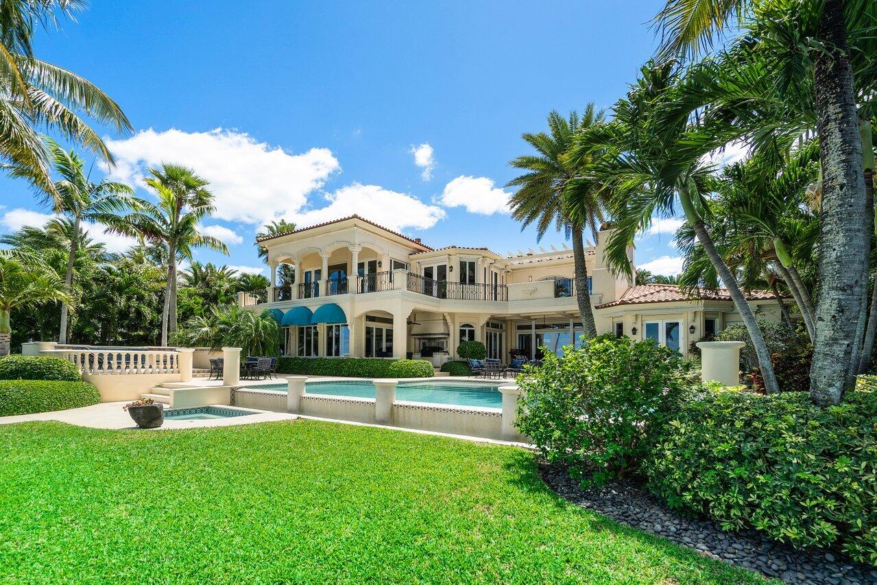 SAILFISH POINT - Residential