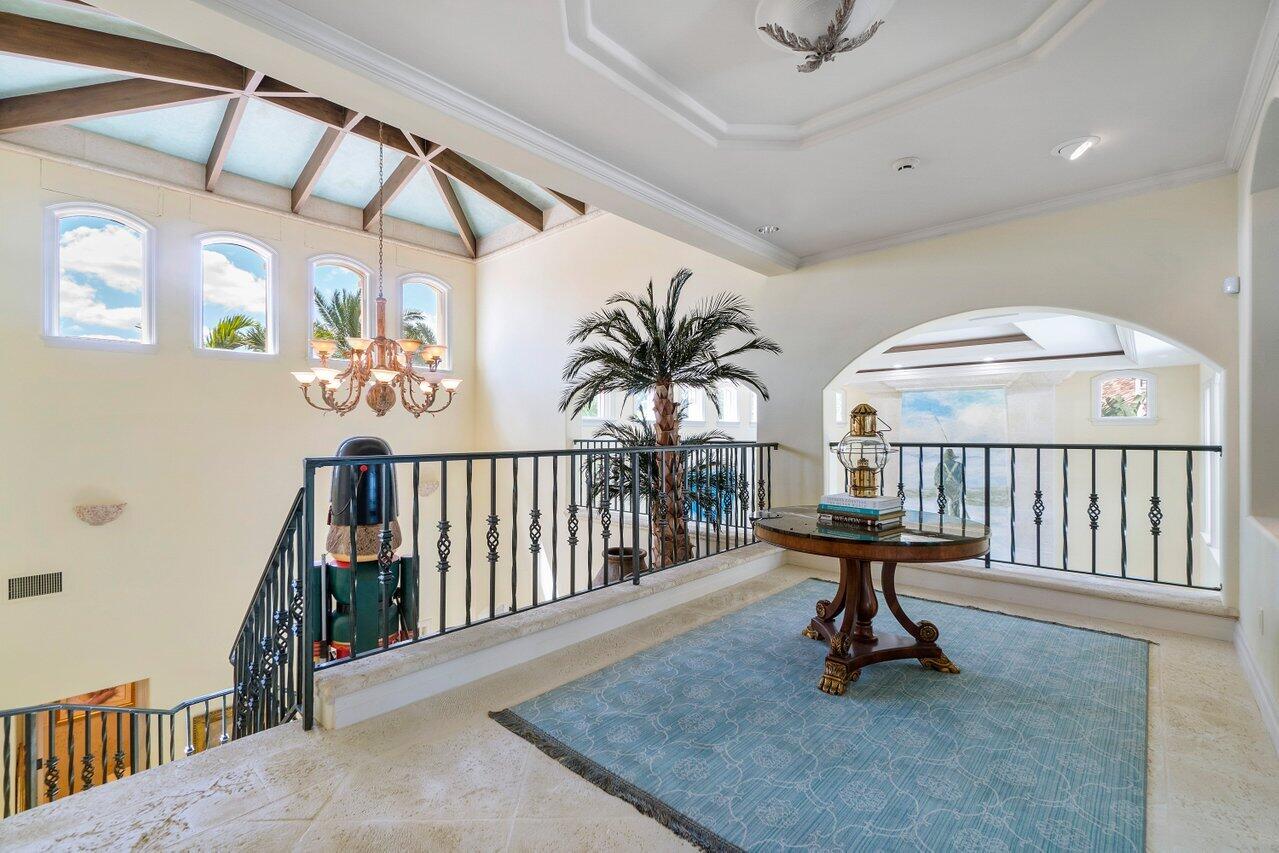 SAILFISH POINT - Residential