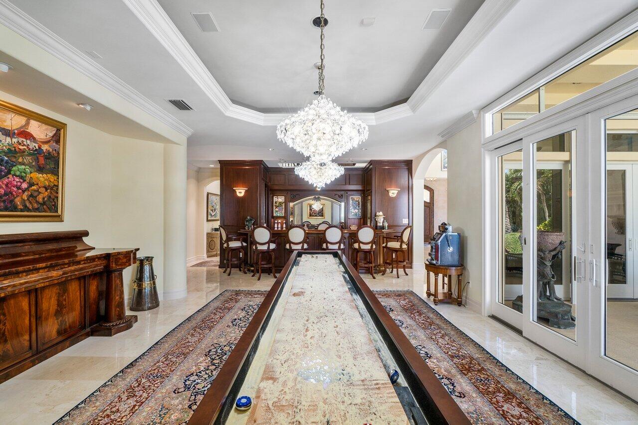 SAILFISH POINT - Residential