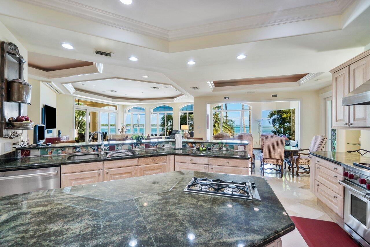 SAILFISH POINT - Residential