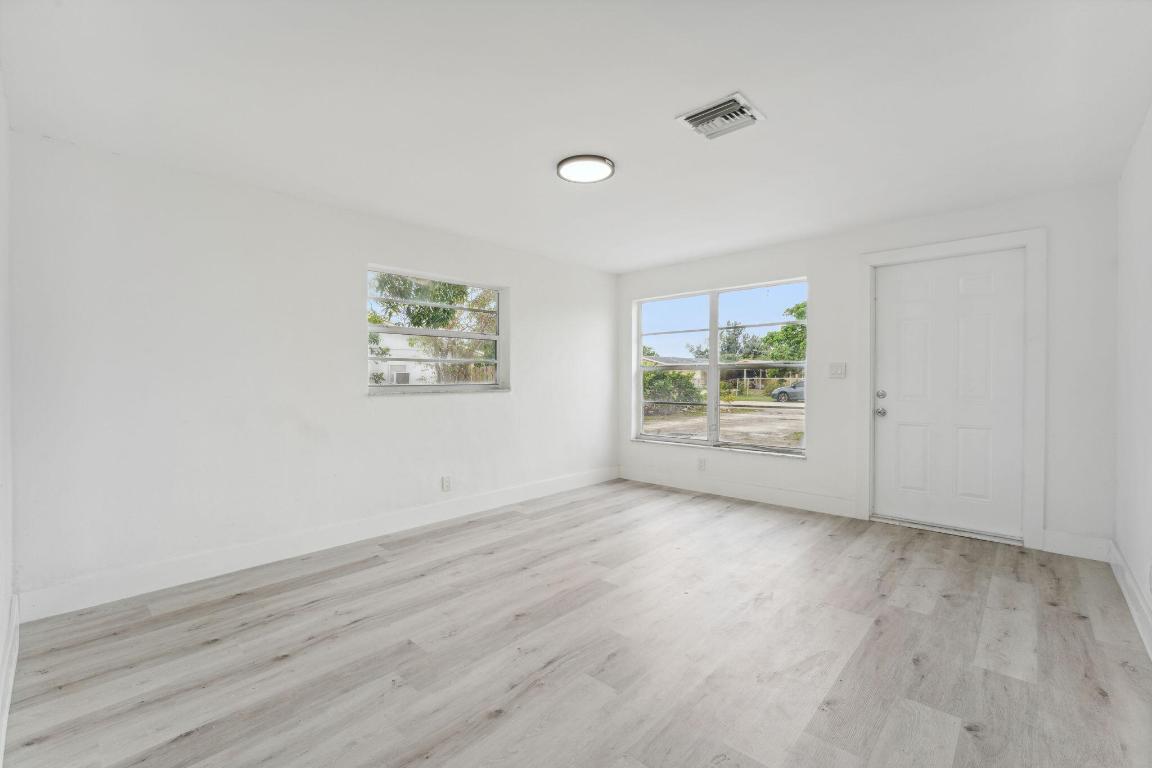 Alwood Homes - Residential Lease