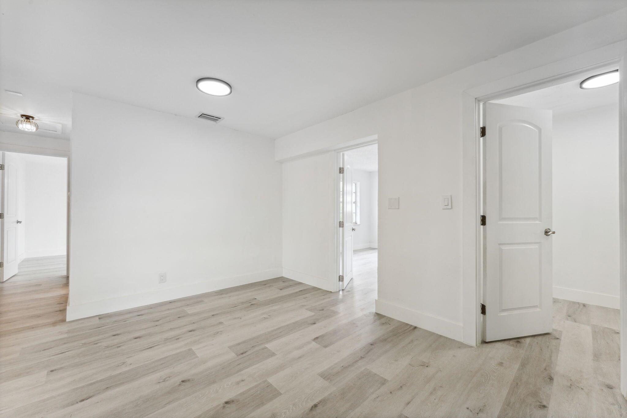 Alwood Homes - Residential Lease