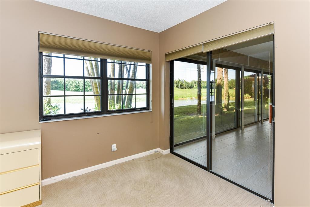 ASPEN GLEN CONDO - Residential