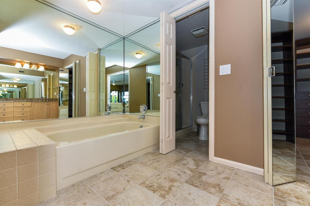 ASPEN GLEN CONDO - Residential