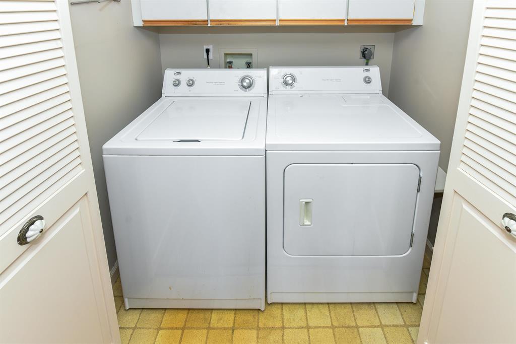 ASPEN GLEN CONDO - Residential