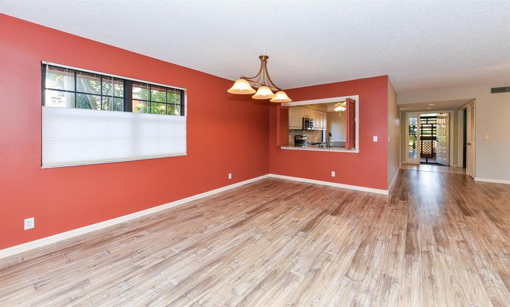 ASPEN GLEN CONDO - Residential