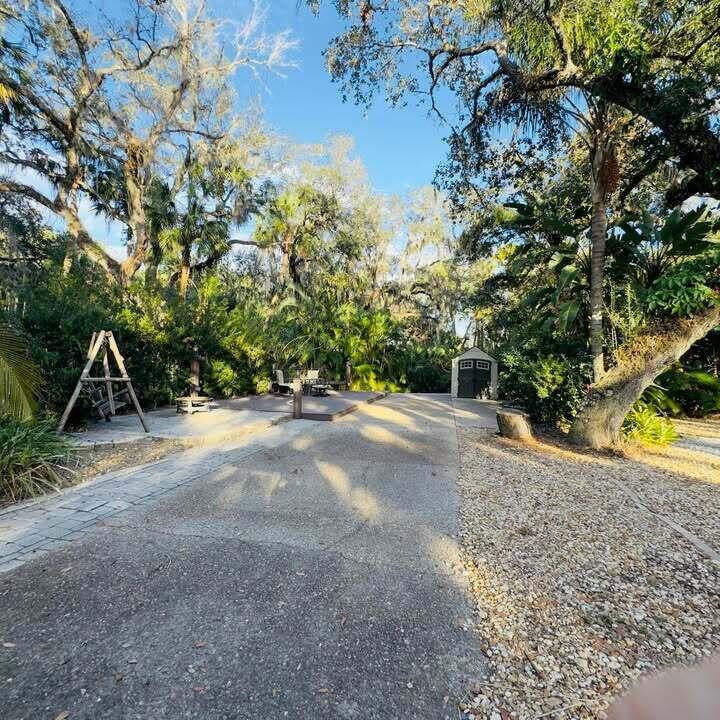 396 Longhorn Drive