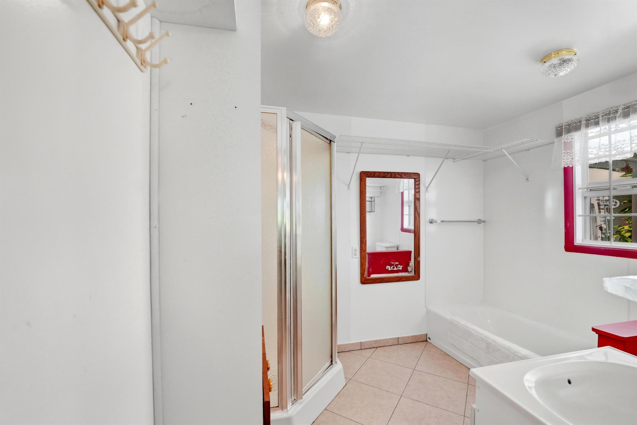 TRAILER CITY - Residential