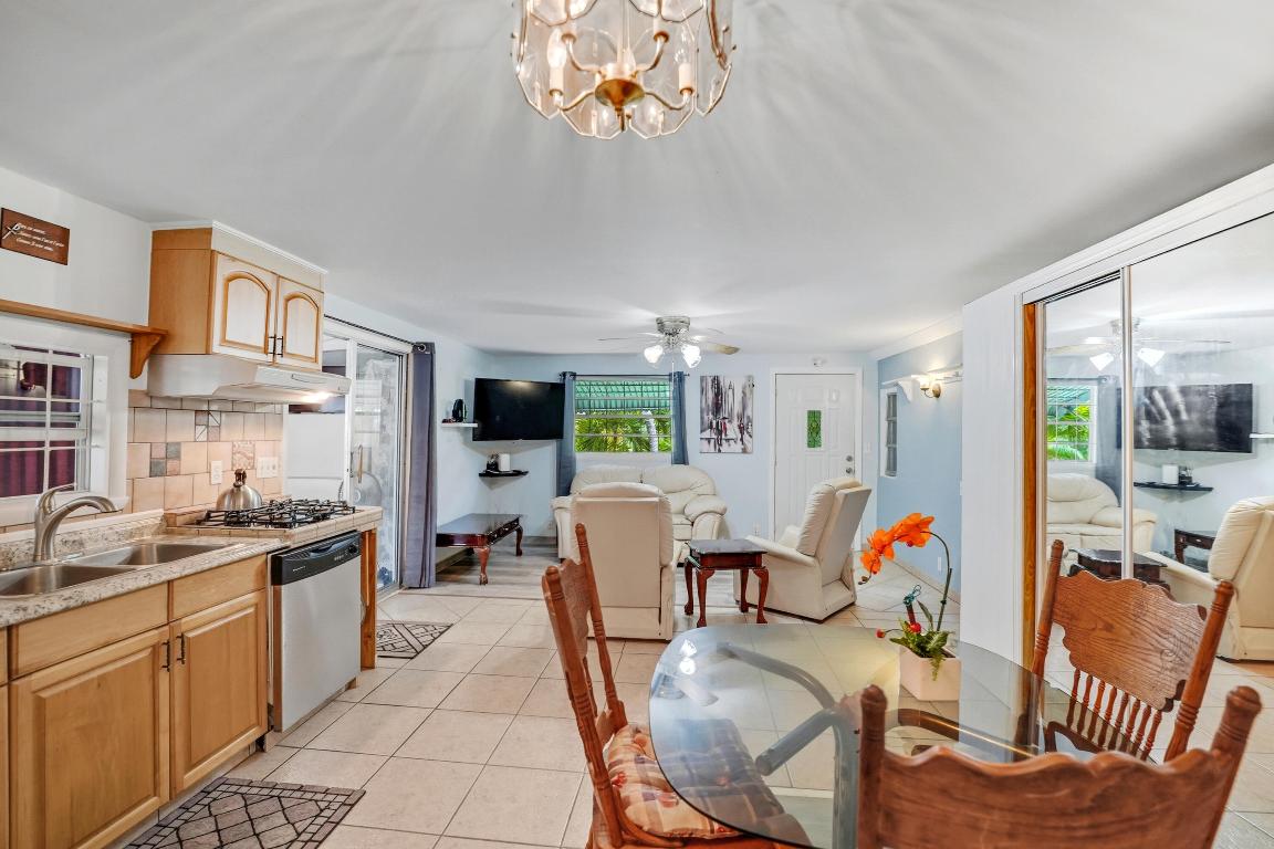 TRAILER CITY - Residential