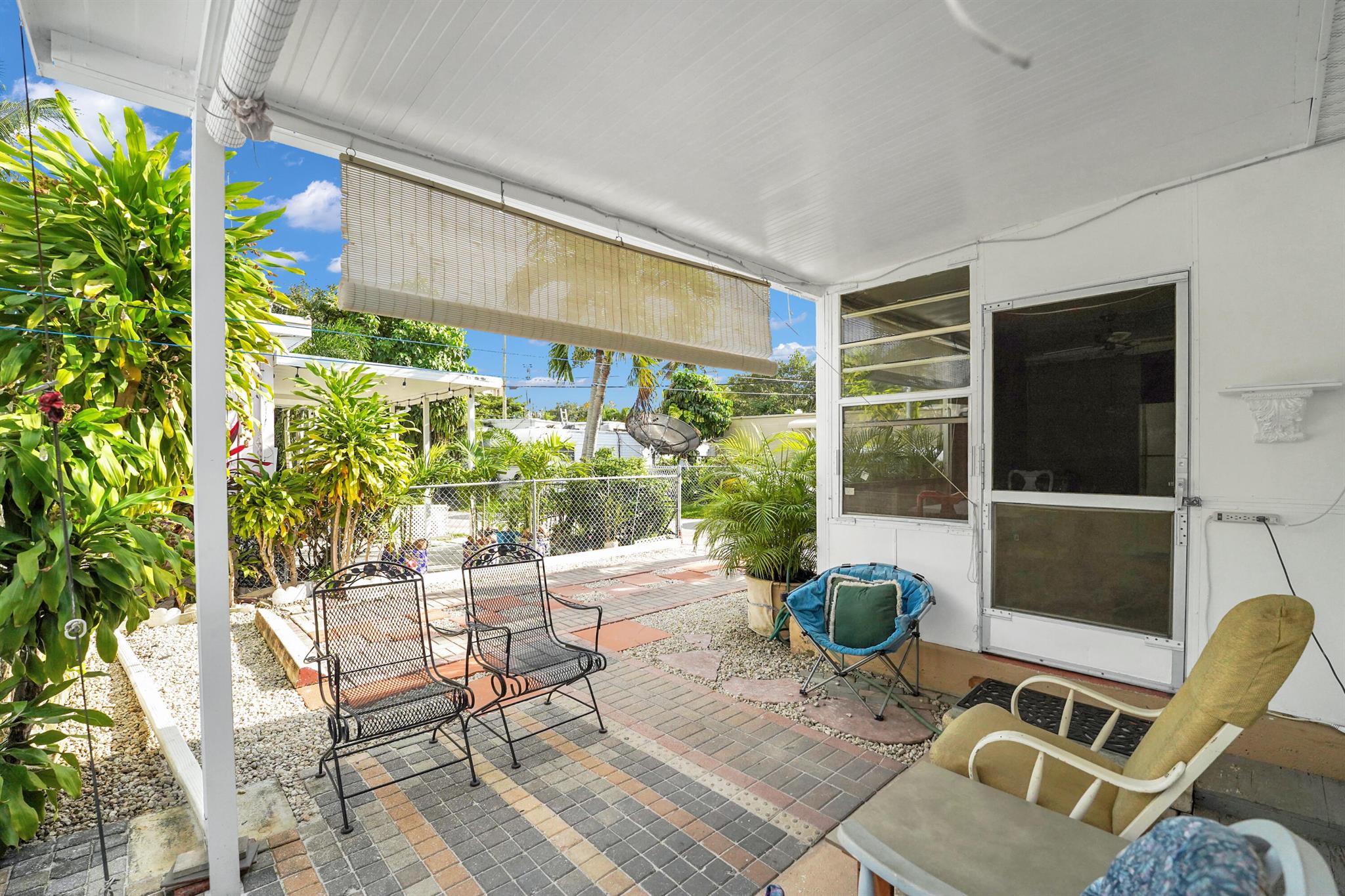 TRAILER CITY - Residential