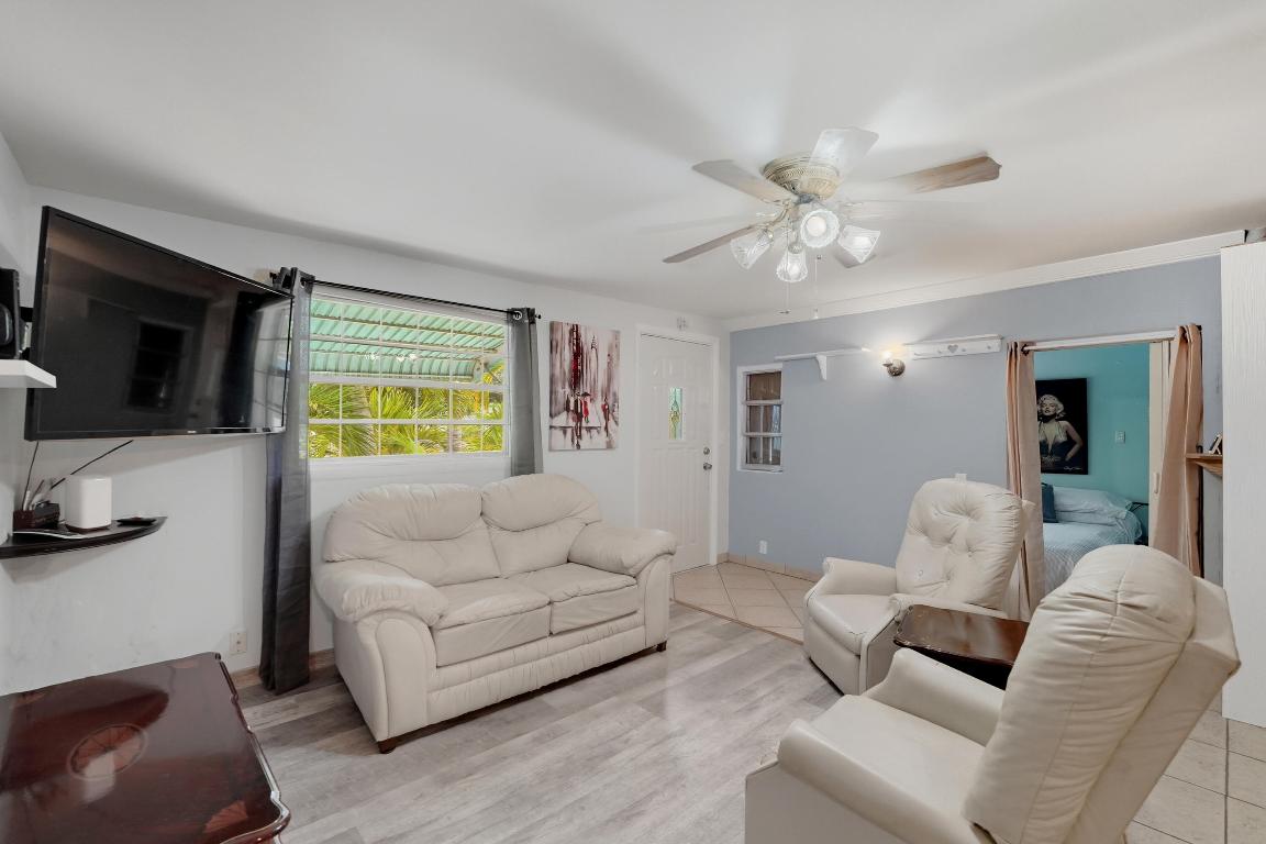 TRAILER CITY - Residential