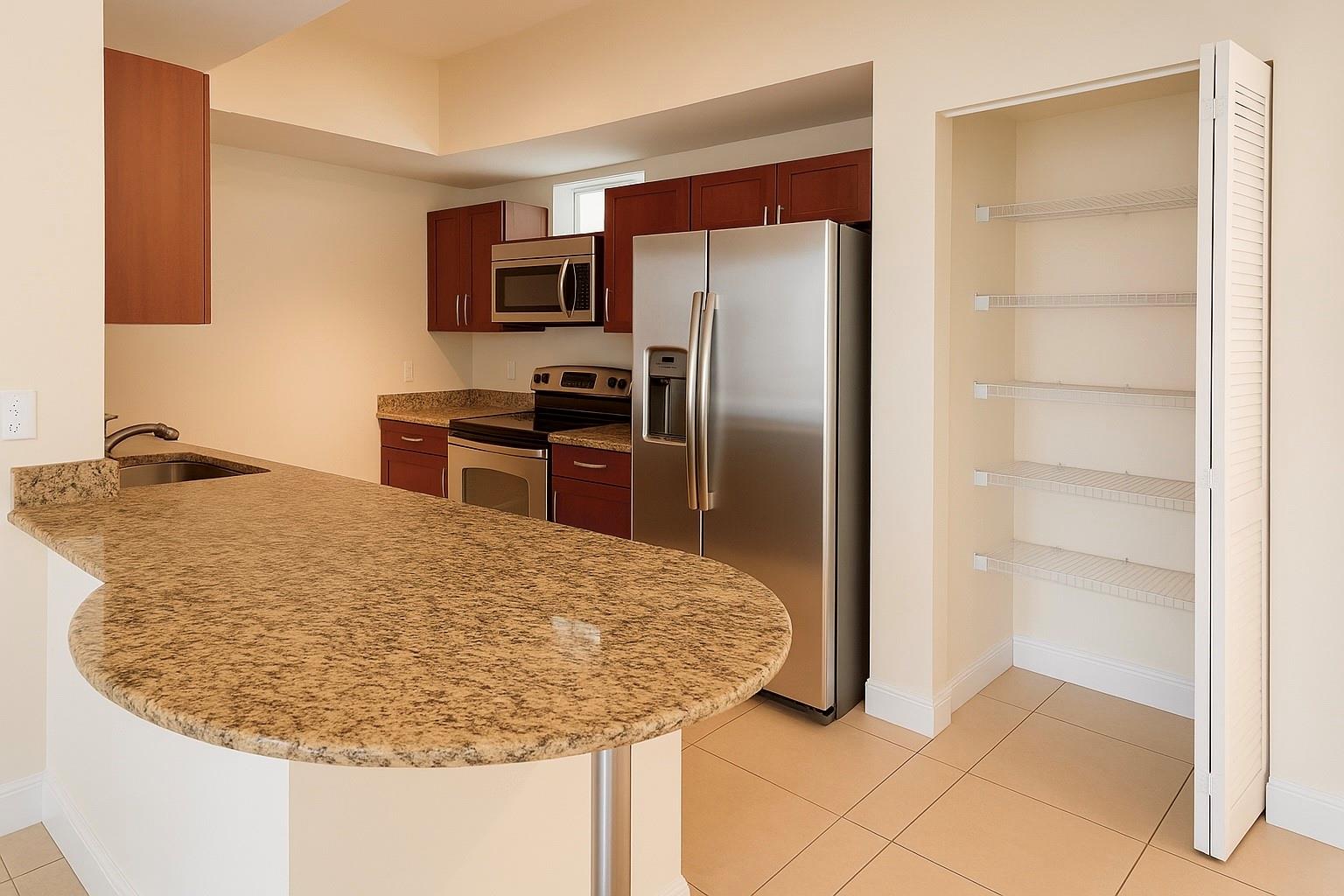 Very spacious layout with 2 master bedrooms, a big balcony and tons of natural light! Enjoy an incredible location with easy access anywhere... right downstairs you have restaurants and coffee walk to Publix, Trader Joes, 4 banks and even a metro rail stop right onsite! Internet and cable included! Extra parking available. Condo fee includes Cable, Internet, Water, Sewer and Trash. Condo budget has plenty of reserves and is in very good financial standing, financing is very easy!