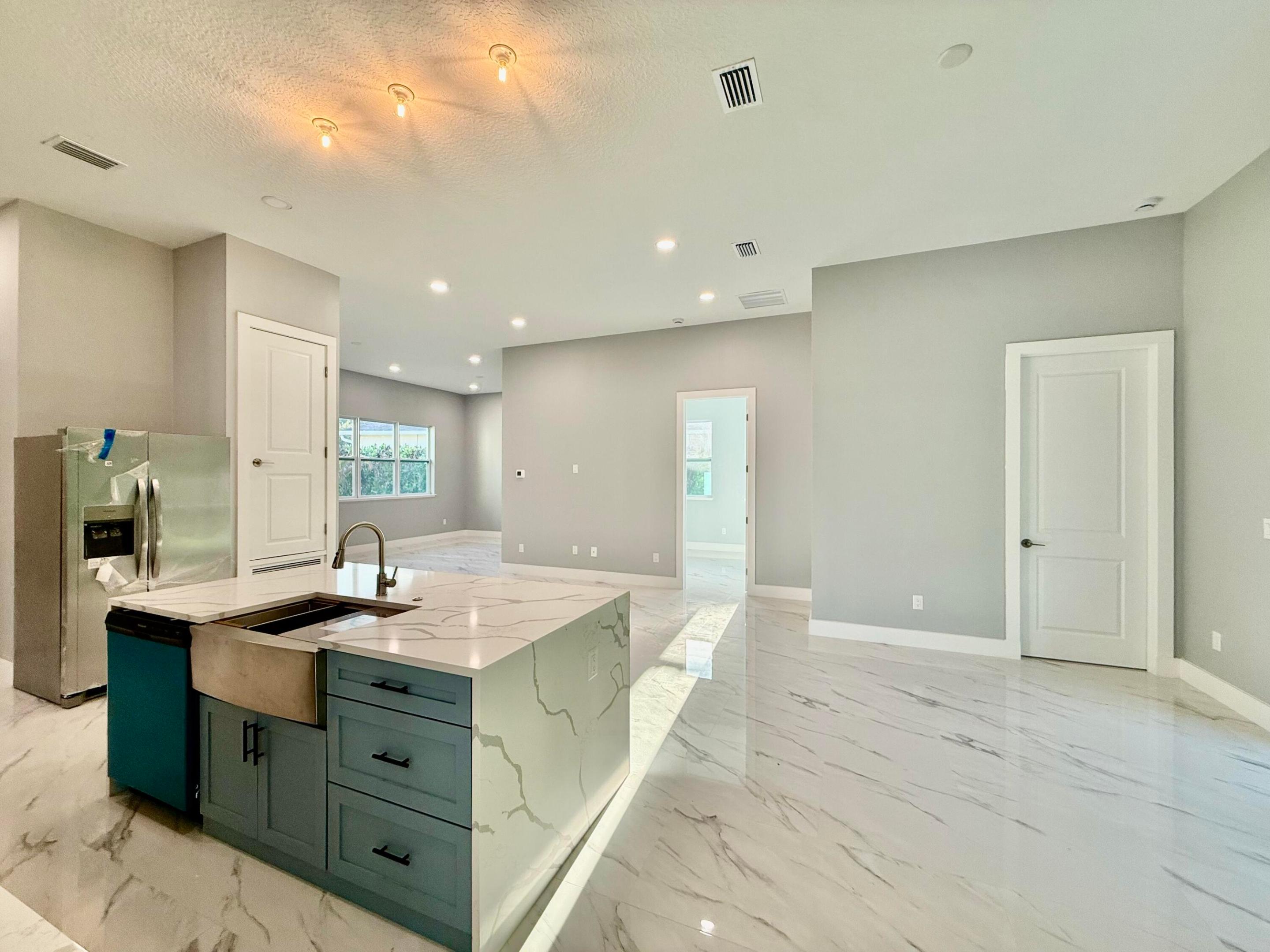 RIVER PLACE ON THE ST LUCIE NO1 - Residential Lease