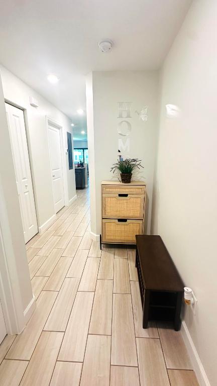 5012 Genove Pl Place