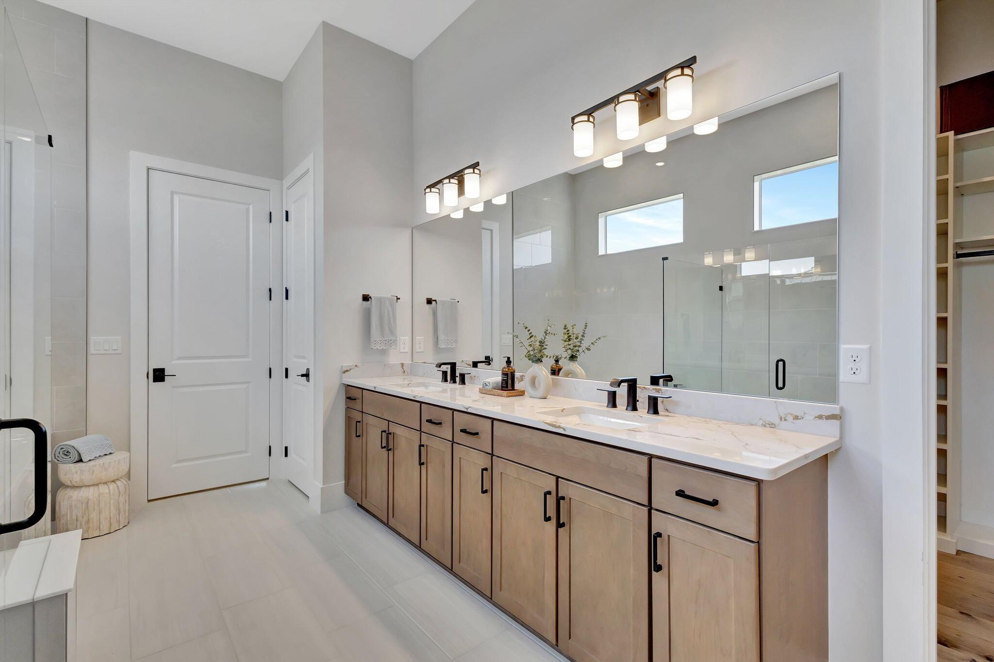 BRIDGEWATER - Residential