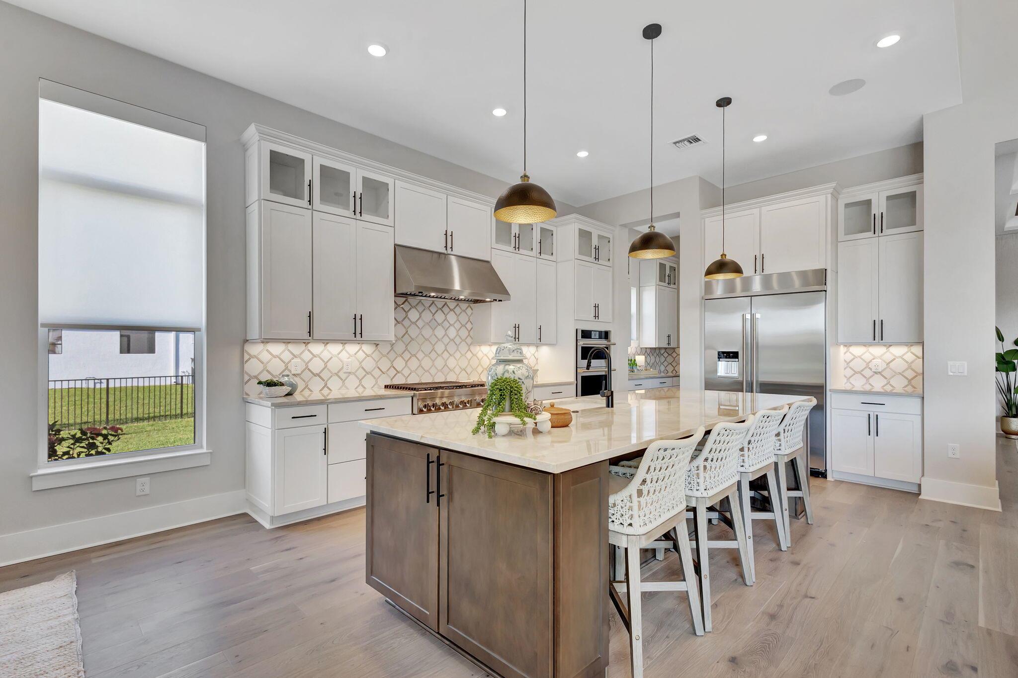 BRIDGEWATER - Residential