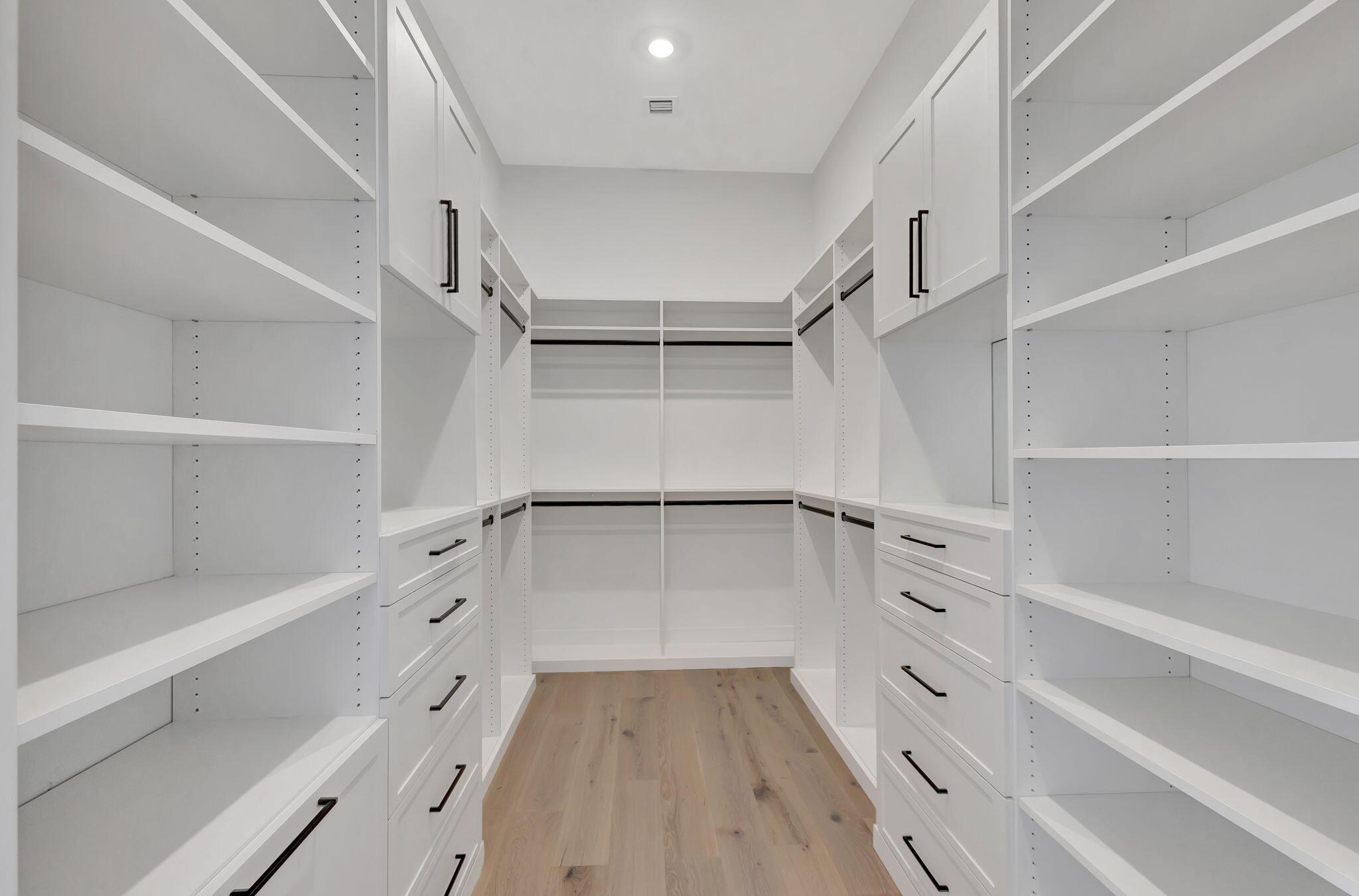 BRIDGEWATER - Residential