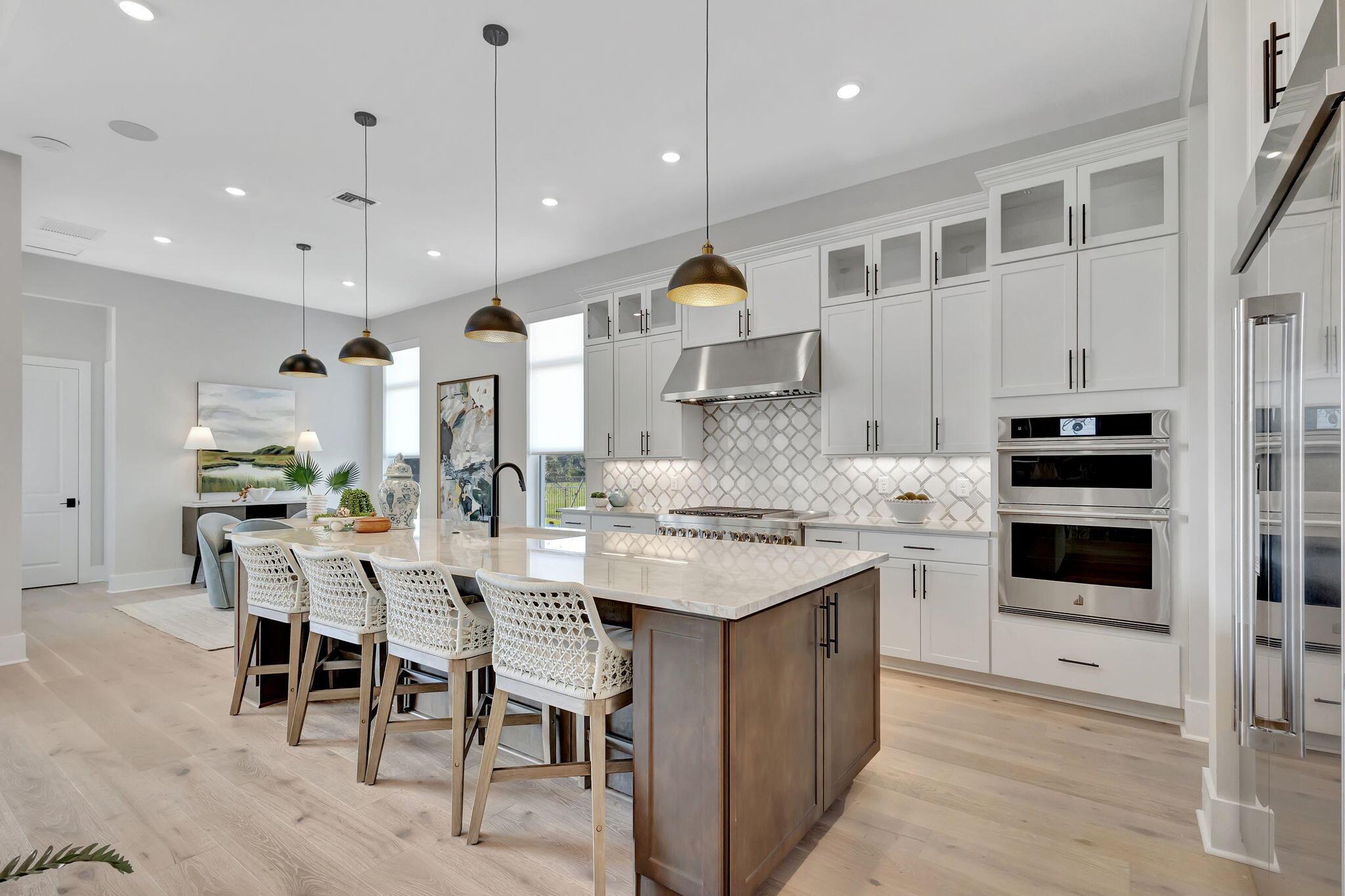 BRIDGEWATER - Residential