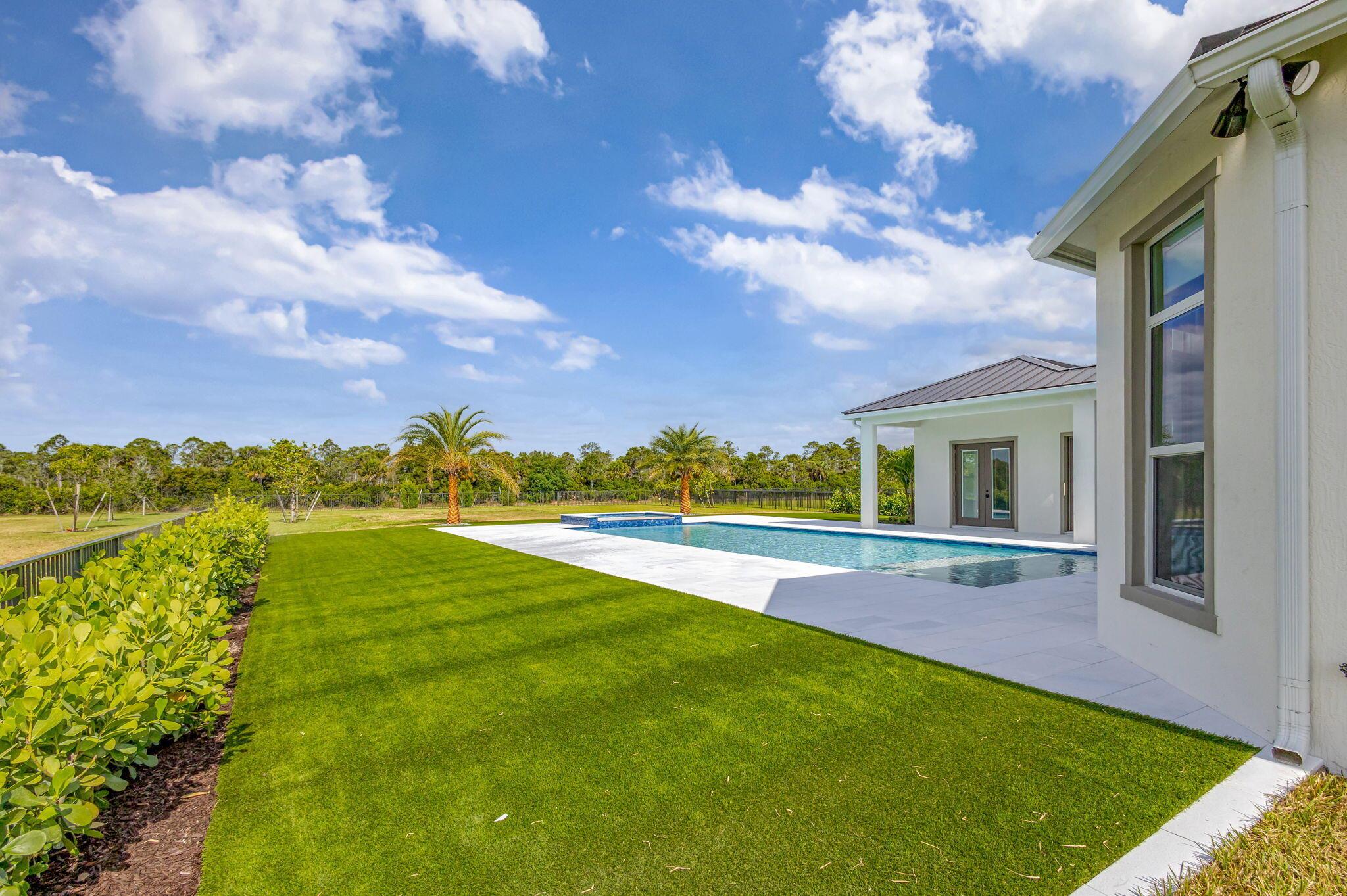 BRIDGEWATER - Residential