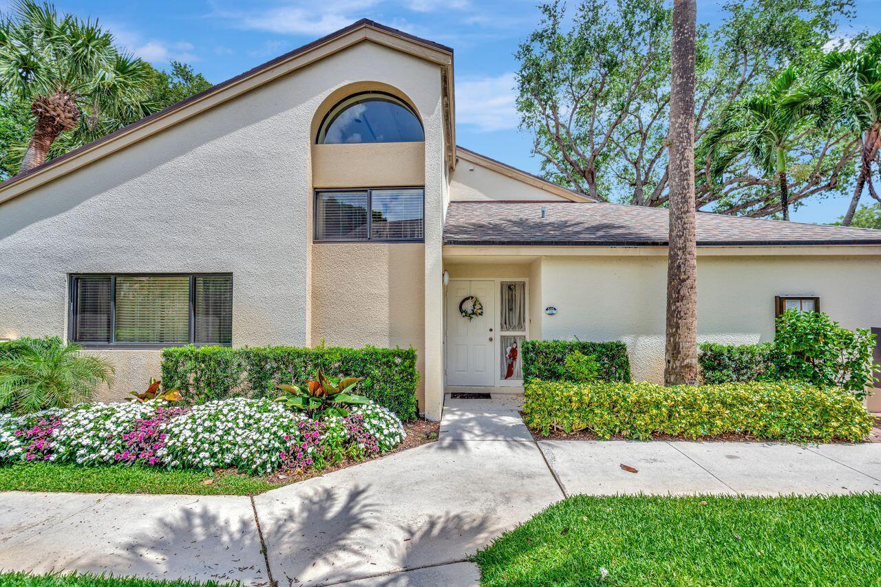 This charming corner unit condo offers a unique and spacious townhome-style layout, perfect for privacy. Located in a sought-after gated community of Oak Habour, this two-story is designed with convenience in mind. Inside, you'll immediately notice the spacious living area that provides a welcoming atmosphere, ideal for relaxing or entertaining guests.The condo features two bedrooms on the first floor, with a full bath. The true highlight, is the master bedroom upstairs, providing an intimate retreat complete with a private balcony.